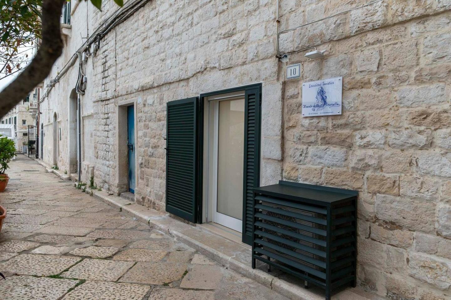 Il Canto Della Sirenetta Trani Luaran gambar